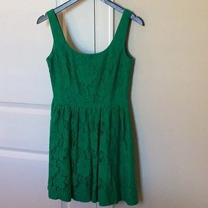 Donna Morgan Lace Lined Dress Size 6